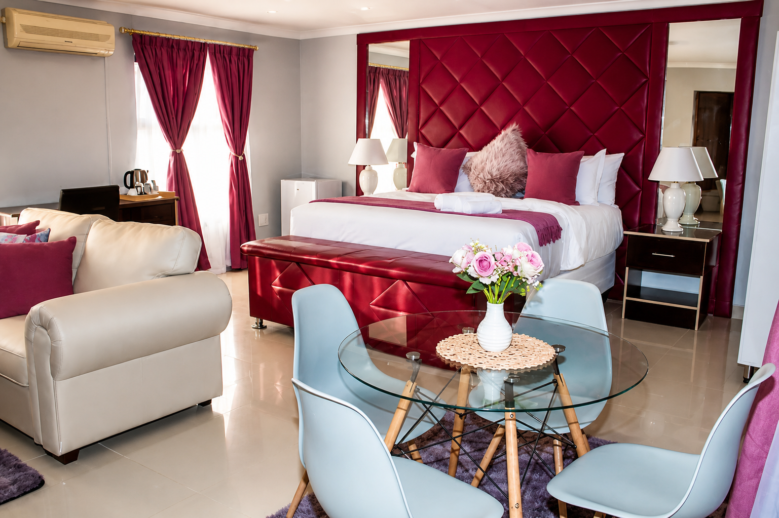 deluxe room 2